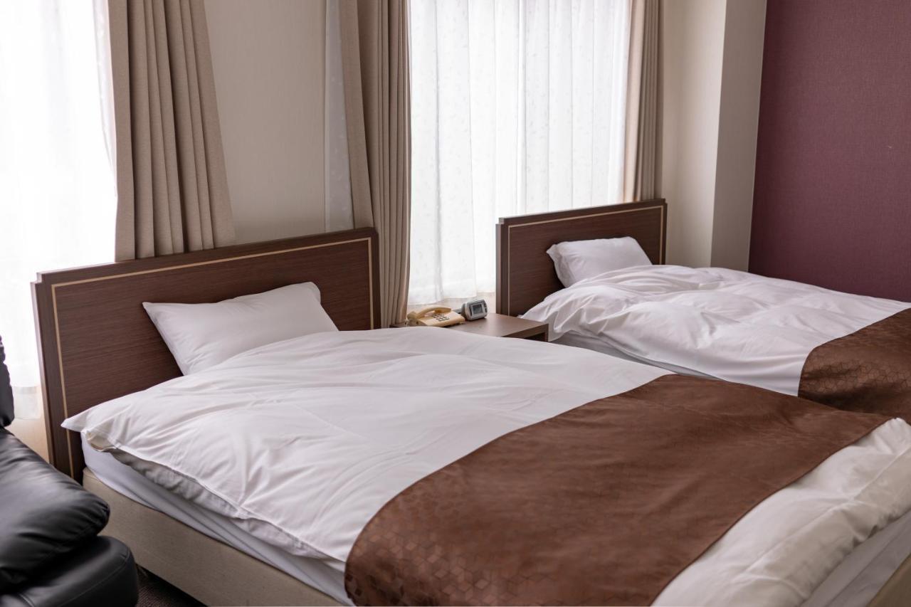 Kitsuregawa Country Club&Bihada Onsen Hotel Kitsuregawa Sakuyama Eksteriør billede