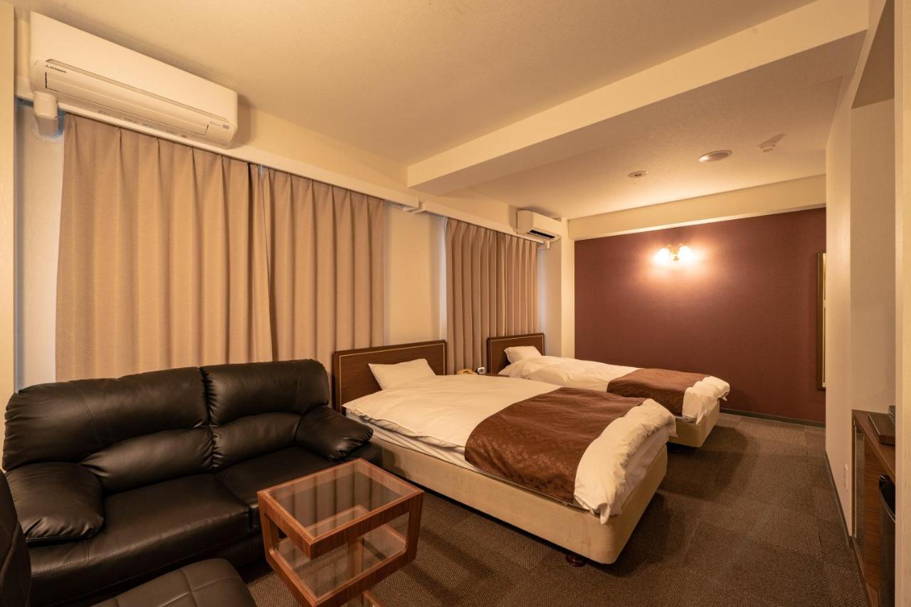 Kitsuregawa Country Club&Bihada Onsen Hotel Kitsuregawa Sakuyama Eksteriør billede